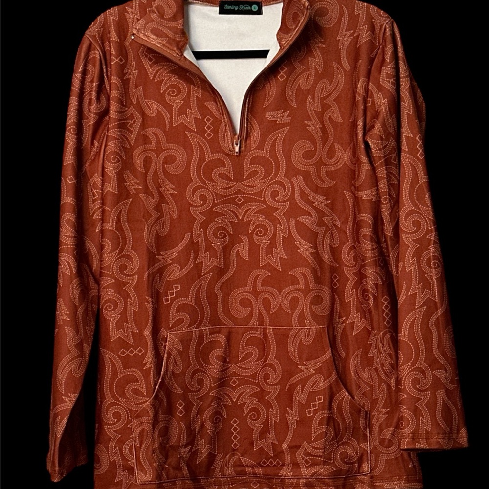 Women's Rust Patterned Pullover - Picture 4 of 5